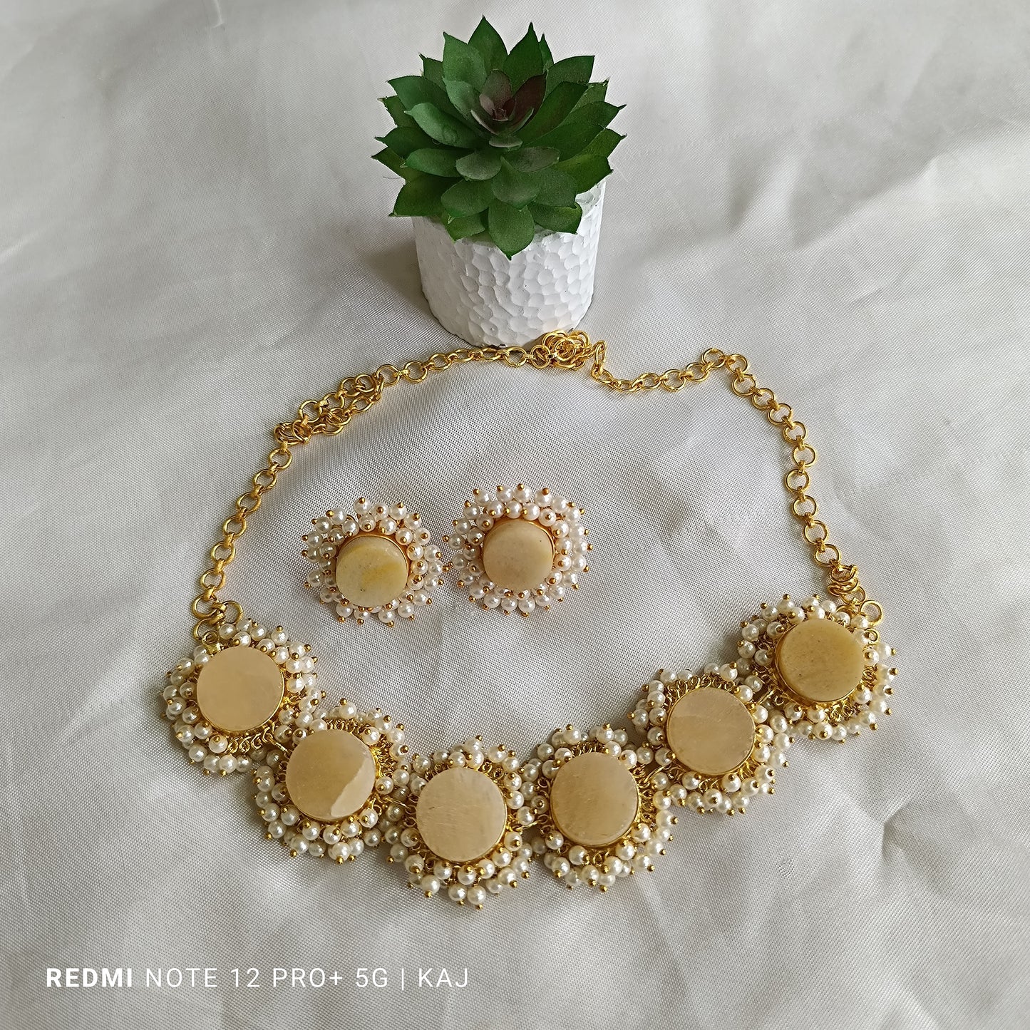SET-101 FARINO -ROUGH STONE CHOKAR SET