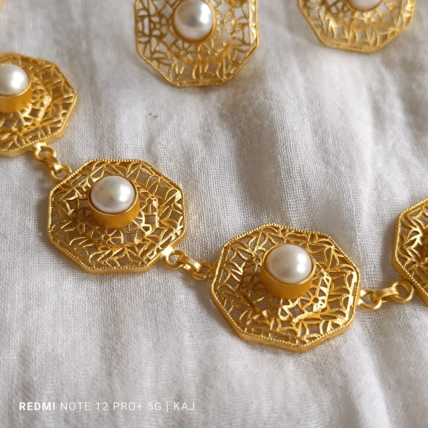 SET 103 Pearl Necklace with Earrings
