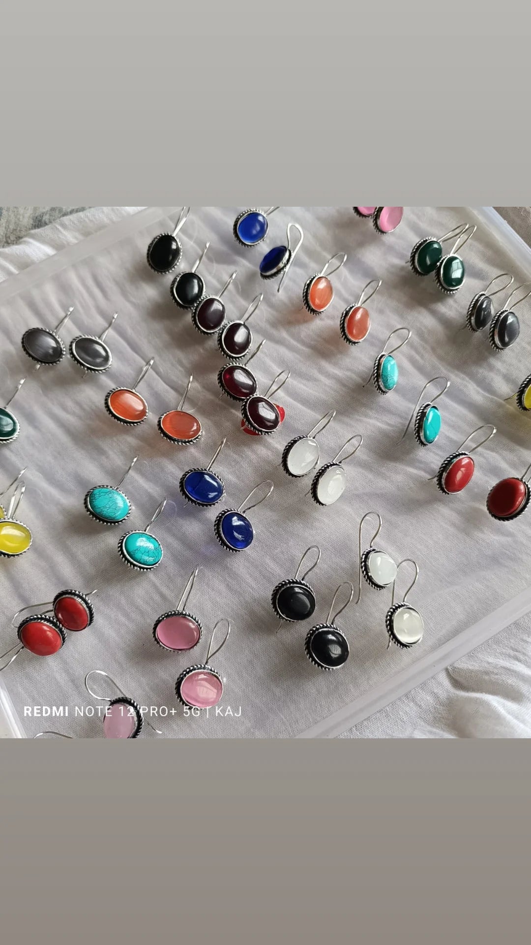 Oxidised hooks