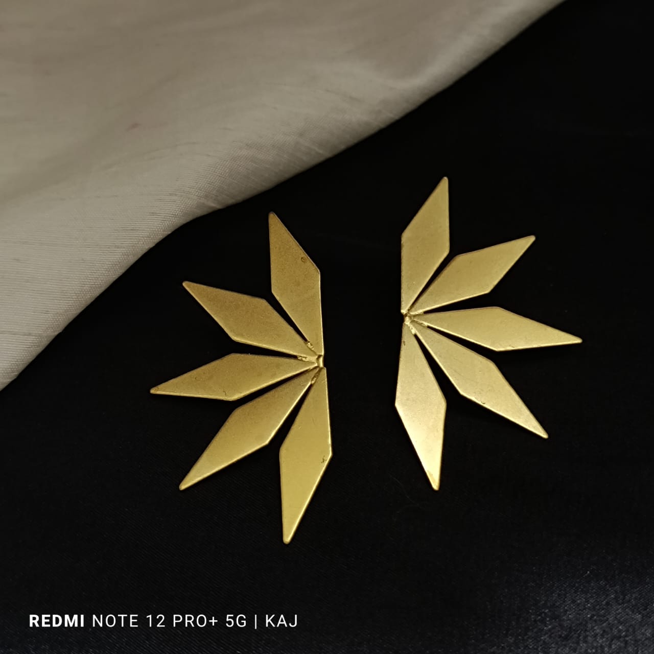 Brass base studs